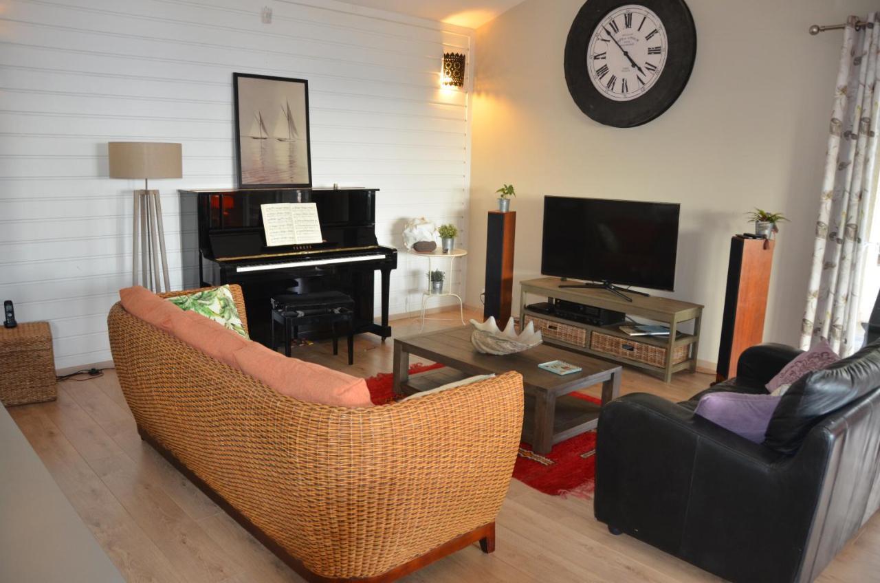 Au Claire De L'Eau Apartment แซ็งต์-เลอ ภายนอก รูปภาพ
